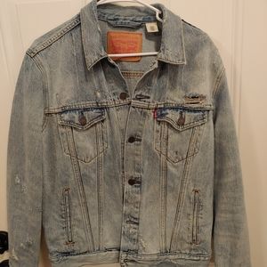 Levi's distressed Jean Jacket.